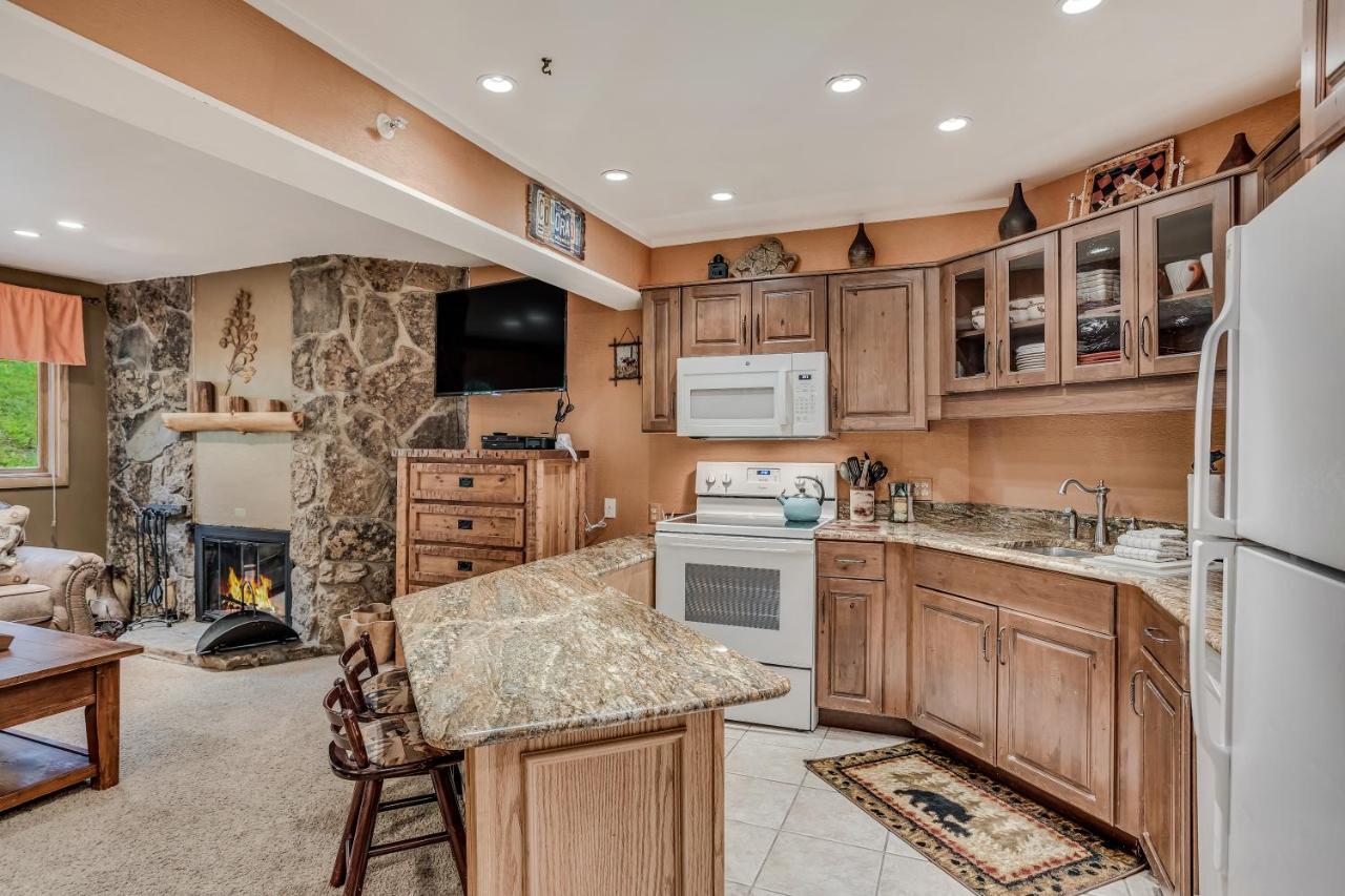 Laurelwood Condominiums 401 Snowmass Village Exteriör bild